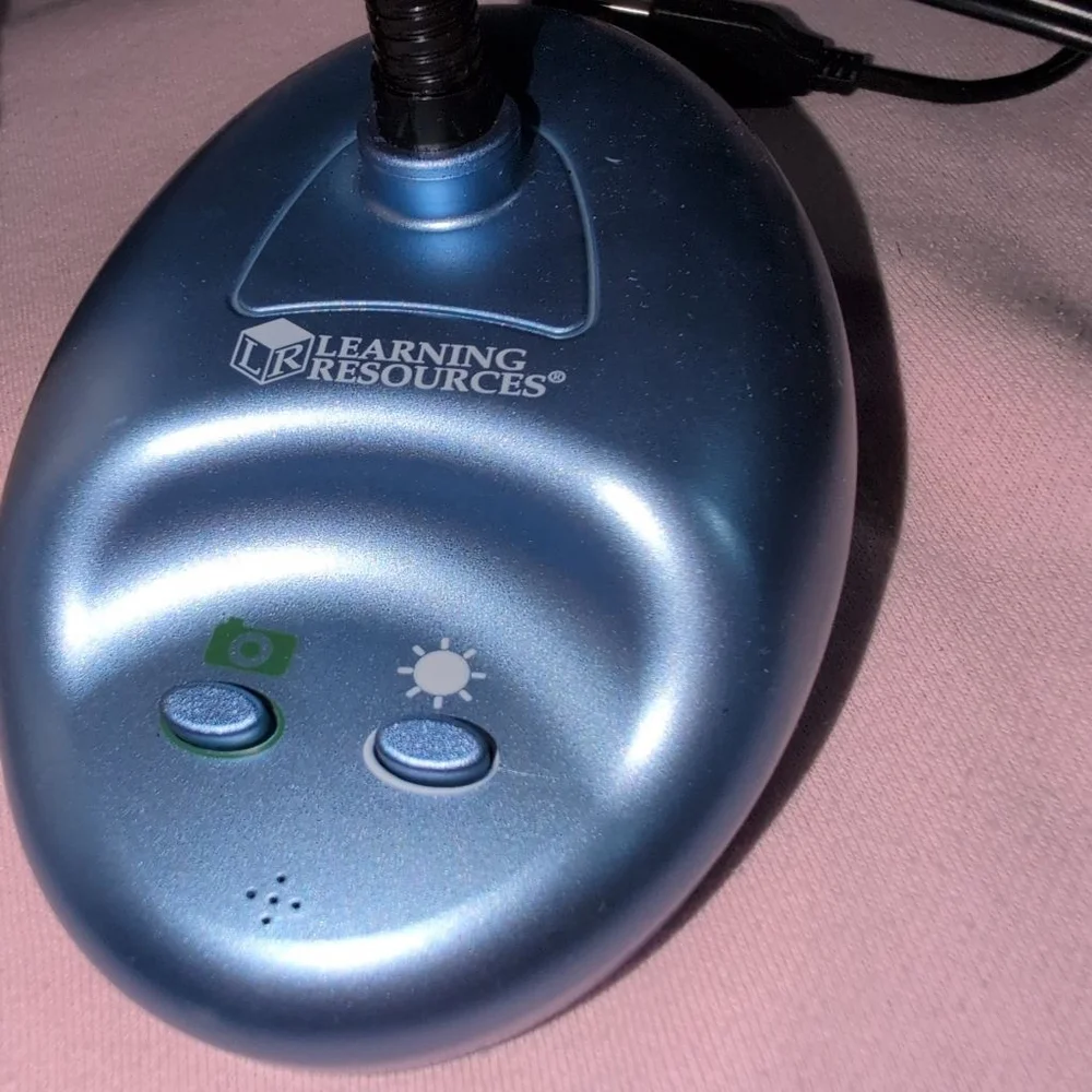 Learning Resources Luna Interactive Projection Camera Blue